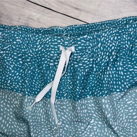 Chubbies NEW Men's The Whale Sharks Classic Swim Trunks Turquoise Size XXL - Picture 7 of 11